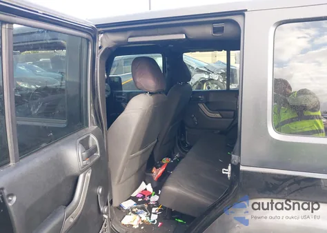 2018 Jeep Wrangler Jk Unlimited Sport 4X4 z USA, uszkodzony, nr VIN 1C4BJWDG9JL884617